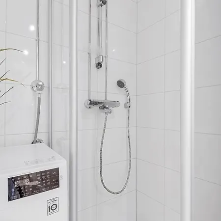 Wehost Studio For 4 With A Soothing Inner Yard Park View Apartamento